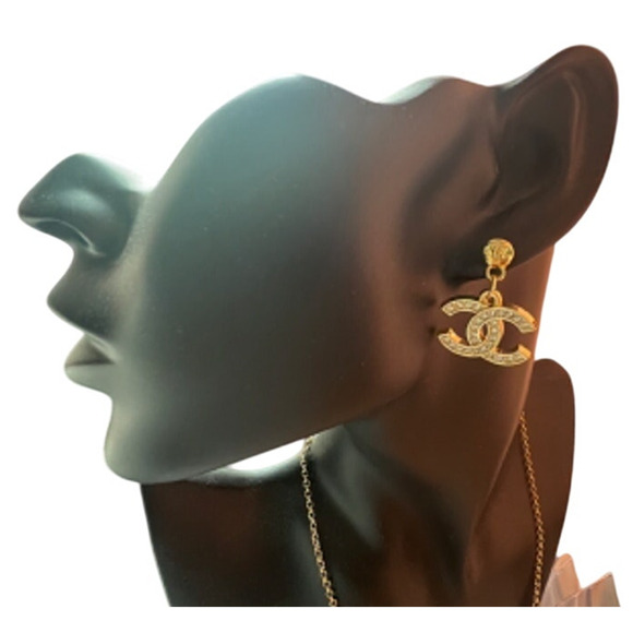 CHANEL Gold Dangle Crystal Earrings 25A (CHXX015) - Picture 6 of 6